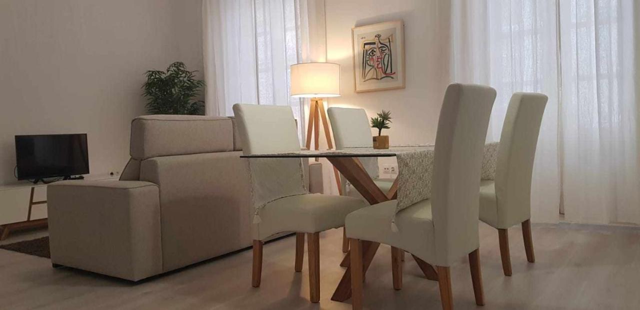 Apartamento Acogedor Apartamento en el Corazón de Málaga Exterior foto